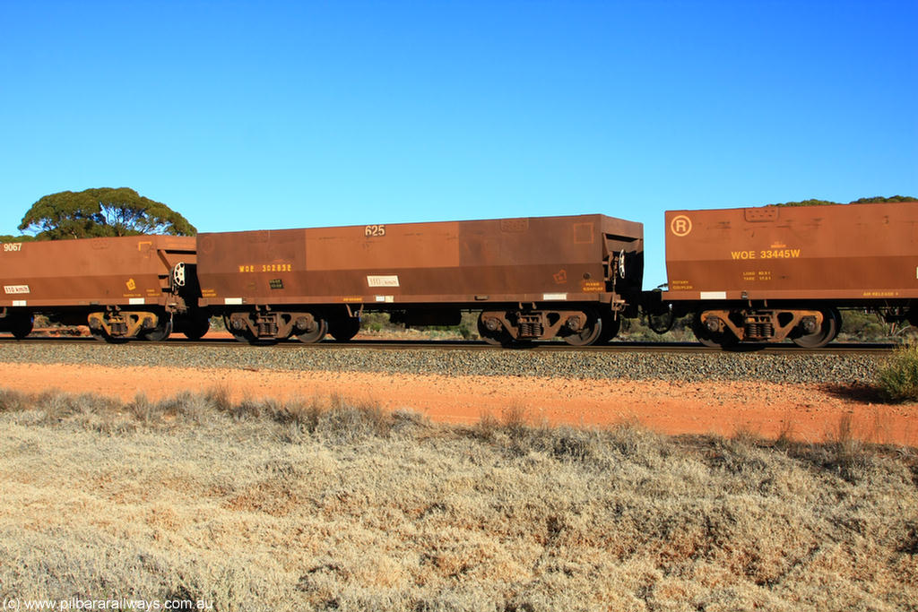 100731 02509
WOE type iron ore waggon WOE 30283 is one of a batch of one hundred and thirty built by Goninan WA between March and August 2001 with serial number 950092-033 and fleet number 625 for Koolyanobbing iron ore operations, on empty train 6418 at Binduli Triangle, 31st July 2010.
Keywords: WOE-type;WOE30283;Goninan-WA;950092-033;
