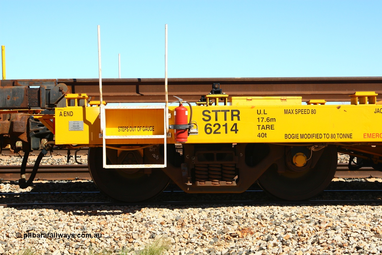 080621 2731
Gillman Siding, new Lead-Off Lead-On waggon STTR class STTR 6214 on the end of the Steel Train or rail recovery and transport train, built by Gemco Rail WA, close up of bogie and detail of A end.
Keywords: Gemco-Rail-WA;BHP-rail-train;STTR-type;STTR6214;