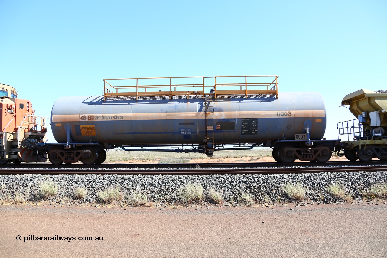 150729 9455
Bing Siding, empty 82 kL Comeng NSW built tank waggon 0003 one of six such tank waggons built in 1970-71.
Keywords: Comeng-NSW;BHP-tank-waggon;