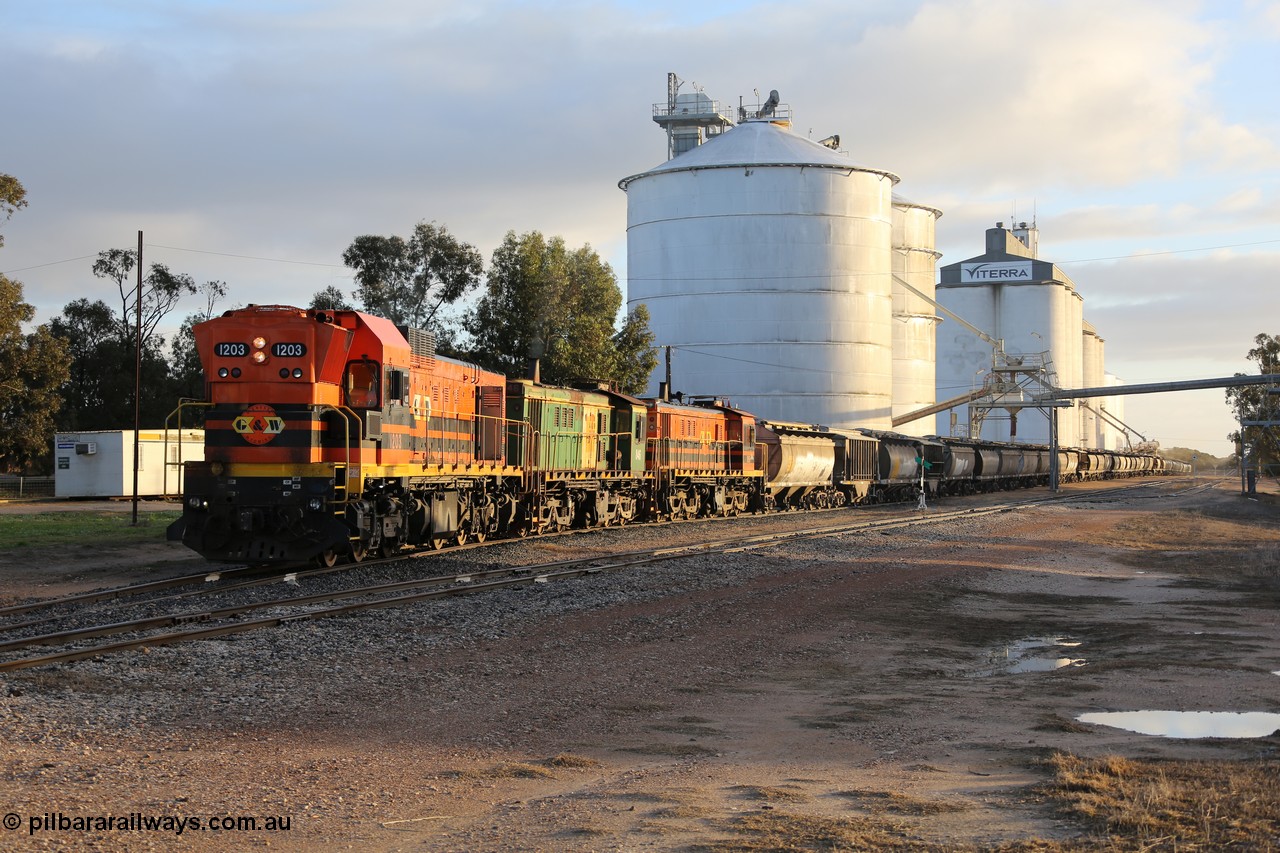 130705 0513
Lock, grain train loading in progress with the Viterra fast flow auger in the distance, the train with 1203, 846 and 859 is about to split and shunt half the consist onto the mainline. 5th of July 2013.
Keywords: 1200-class;1203;Clyde-Engineering-Granville-NSW;EMD;G12C;65-427;A-class;A1513;