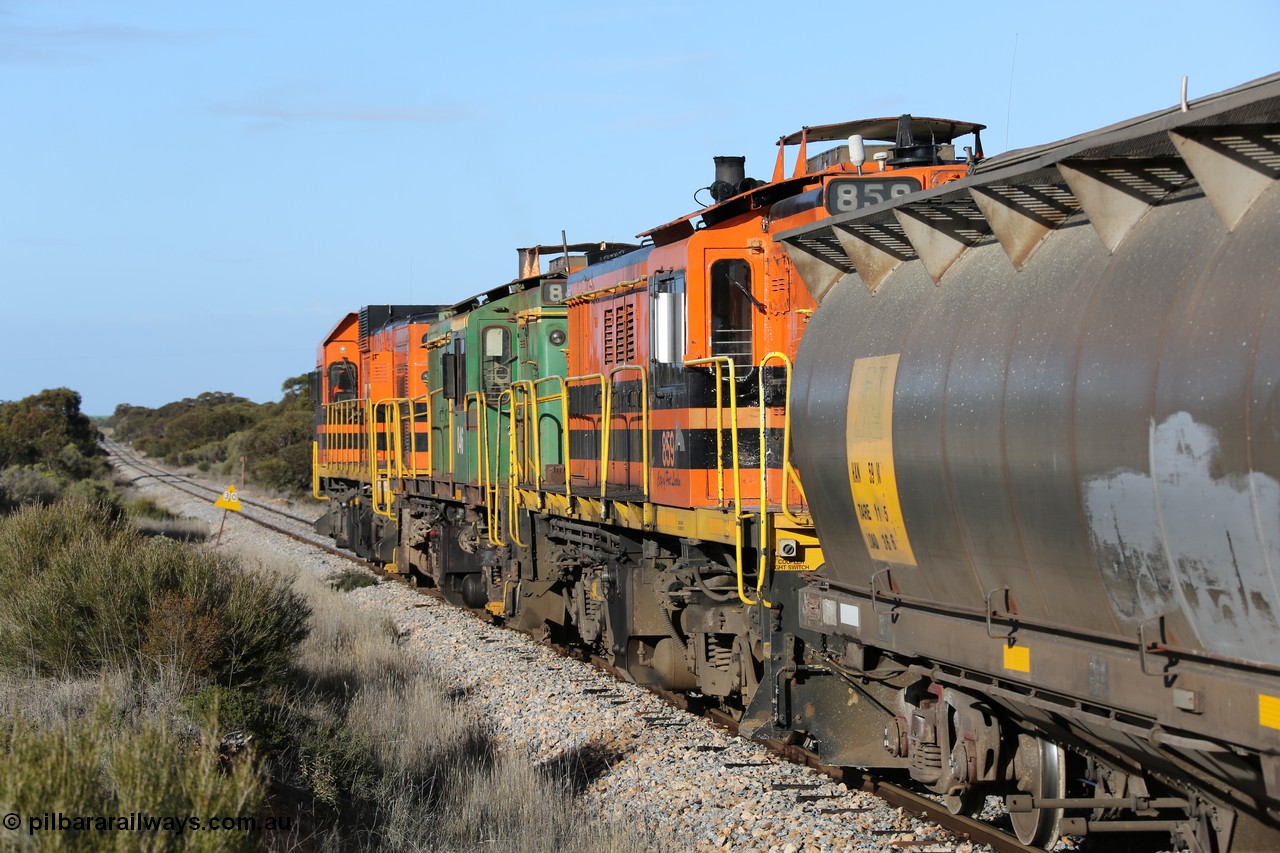 130705 0661
Lock, 1203, 846 and 859 depart along the mainline for Port Lincoln with the loaded grain train.
