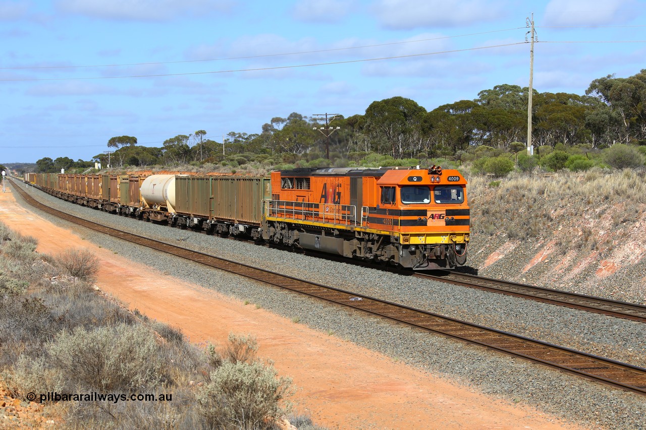 161112 2978
Binduli, loaded Malcolm sulphur train 6029 runs through the dip behind Clyde Engineering built EMD model GT46C Q class unit Q 4009, (originally Q 309) serial 97-1462 as it passes signals 4 and 6 on approach to West Kalgoorlie.
Keywords: Q-class;Q4009;Clyde-Engineering-Forrestfield-WA;EMD;GT46C;97-1461;Q309;