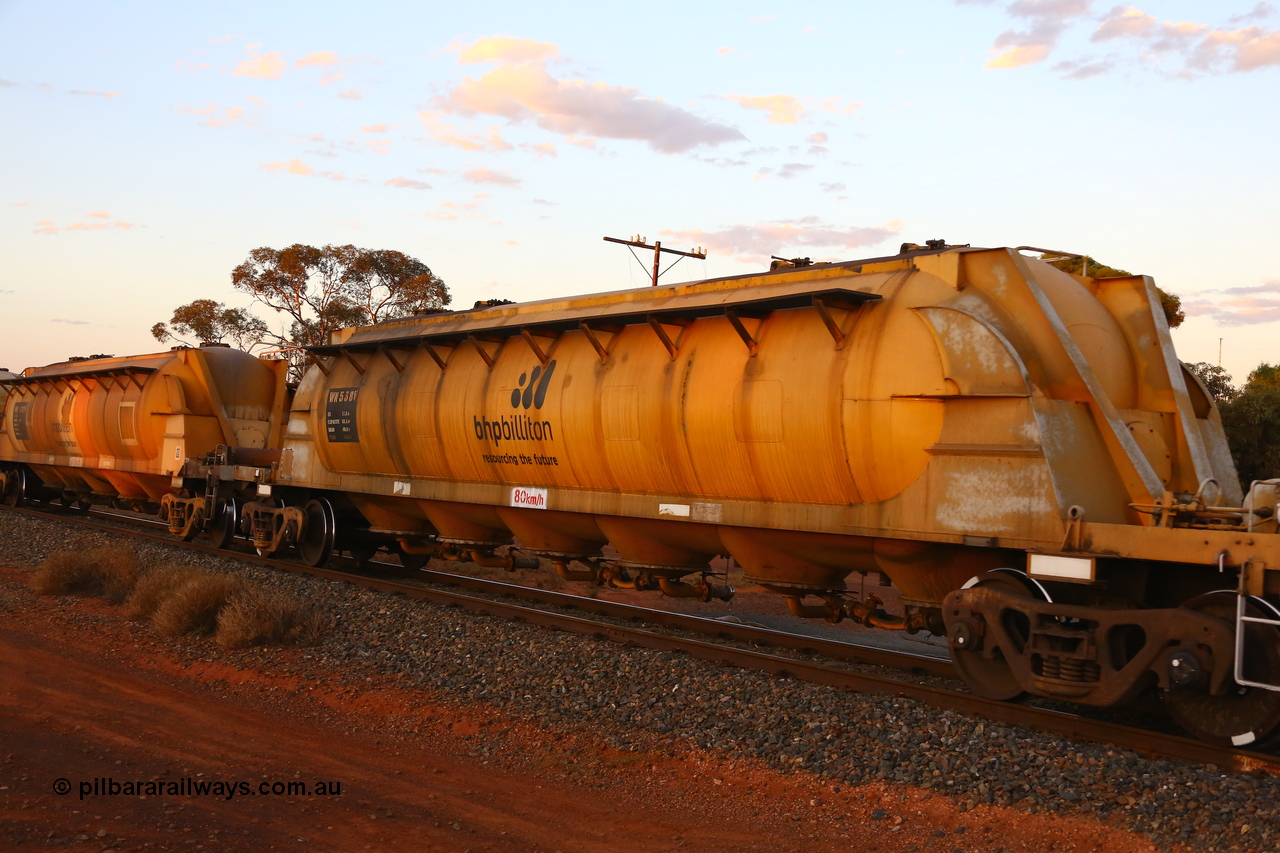 190107 0671
Kalgoorlie, WN 538, pneumatic discharge nickel concentrate waggon, one of a further ten units built by WAGR Midland Workshops as WN type in 1975 for WMC.
Keywords: WN-type;WN538;WAGR-Midland-WS;
