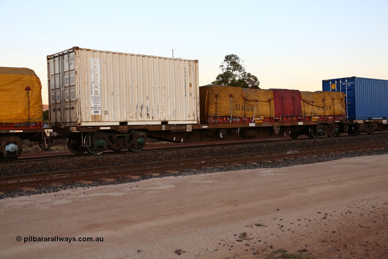 160523 2717
Parkeston, intermodal train 1PM5, RQSY 34458 container waggon, SCF 20' box SCFU 206934 and a Simon 40' FD type flatrack with Simon tarp.
Keywords: RQSY-type;RQSY34458;Tulloch-Ltd-NSW;OCY-type;NQOY-type;