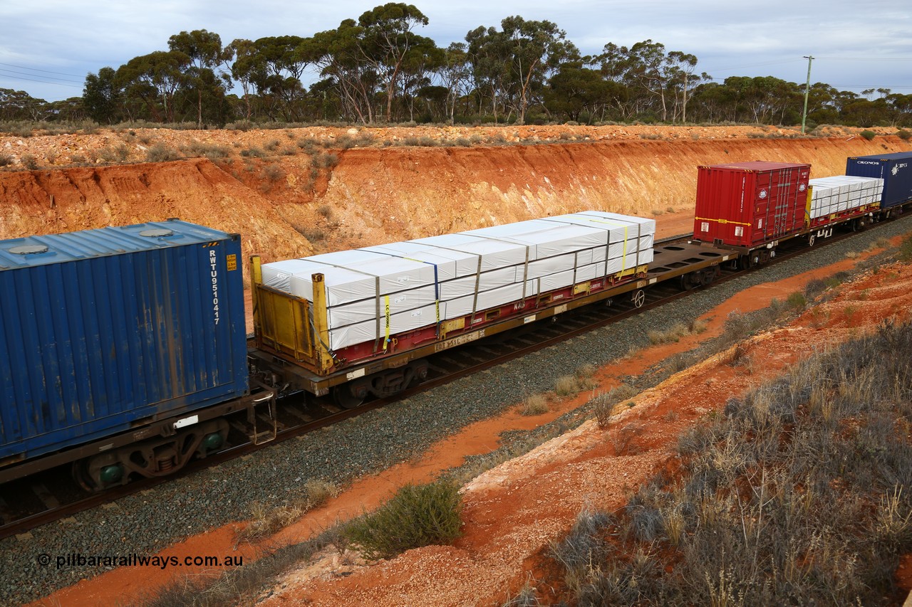 160524 3807
West Kalgoorlie, 2PM6 intermodal train, RQTY 58 originally built by SAR at Islington Workshops between 1970-72 as part of a batch of seventy two FQX type container waggons with a 40' K&S flat rack KHS 4006100.
Keywords: RQTY-type;RQTY58;SAR-Islington-WS;FQX-type;