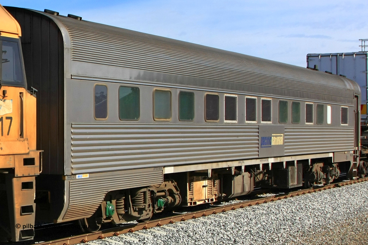 100611 0524
Midland, Pacific National RZBY type crew accommodation car RZBY 208 on train 4PM6, built by Comeng NSW as ER type stainless steel air conditioned crew dormitory car ER 208 in 1969, sold to National Rail and converted to crew car in 1997.
Keywords: RZBY-type;RZBY208;Comeng-NSW;ER-type;