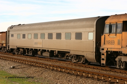 070606 9886
Midland, Pacific National RZBY type crew accommodation car RZBY 208 on train WP2, built by Comeng NSW as ER type stainless steel air conditioned crew dormitory car ER 208 in 1969, sold to National Rail and converted to crew car in 1997.
Keywords: RZBY-type;RZBY208;Comeng-NSW;ER-type;