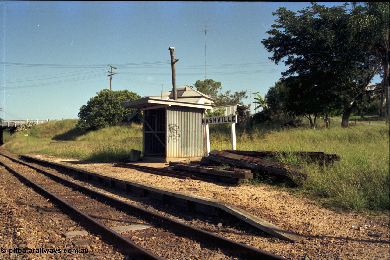 187-02
Nashville, Gympie Queensland. View looking south in the Up direction with low level platform and passenger shelter. [url=https://goo.gl/maps/Vyk2WBWqNNk]GeoData[/url].
