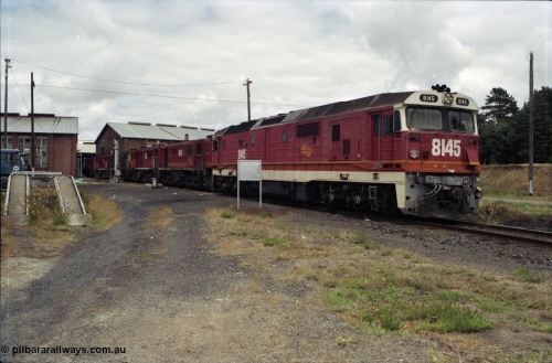 188-31
Junee, NSWSRA standard gauge locomotive depot, 81 class unit 8145 serial 84-1064, Clyde Engineering built EMD model JT26C-2SS.
Keywords: 81-cLass;8145;Clyde-Engineering-Kelso-NSW;EMD;JT26C-2SS;84-1064;