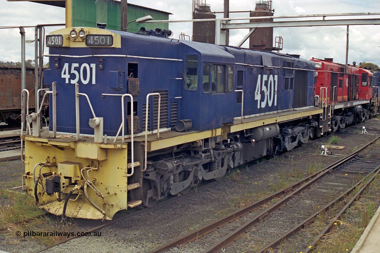 192-13
Junee, NSWSRA standard gauge locomotive depot, class leader of the NSWGR 45 class 4501 an ALCo RSD-20 or DL-541 built by AE Goodwin in 1962 with serial 84143.
Keywords: 45-class;4501;AE-Goodwin;ALCo;RSD-20;DL-541;84143;