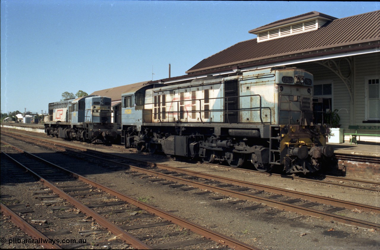 193-28
Gympie yard, Queensland Rail's 1720 class locomotive 1752, built by Comeng Rocklea Qld for Clyde Engineering as EMD GL18C model in 1968 with serial 68-566.
Keywords: 1720-class;1752;Comeng-Qld;EMD;GL18C;68-566;