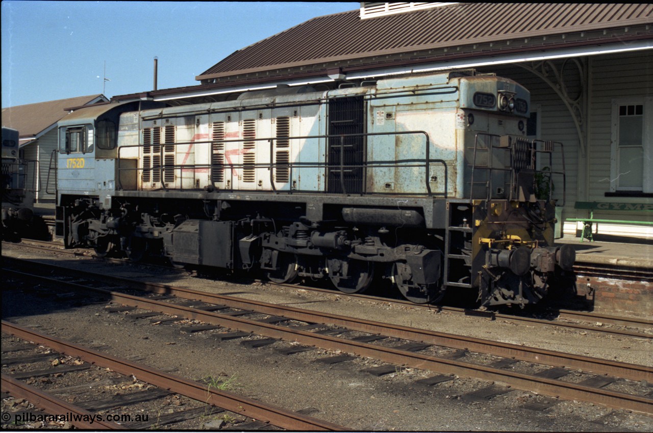 193-29
Gympie yard, Queensland Rail's 1720 class locomotive 1752, built by Comeng Rocklea Qld for Clyde Engineering as EMD GL18C model in 1968 with serial 68-566.
Keywords: 1720-class;1752;Comeng-Qld;EMD;GL18C;68-566;