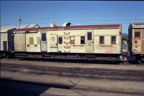 193-23
Gympie, TGV guards van TGV 1758.
