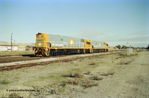 200-28
Midland, newly built Goninan GE model Cv40-9i NR class units NR 102 serial 7250-07/97-302 and NR 101 serial 7250-07/97-303 are conducting light engine trials prior to delivery to National Rail, 0931 hrs June 24, 1997.
Keywords: NR-class;NR102;Goninan;GE;CV40-9i;7250-07/97-302;
