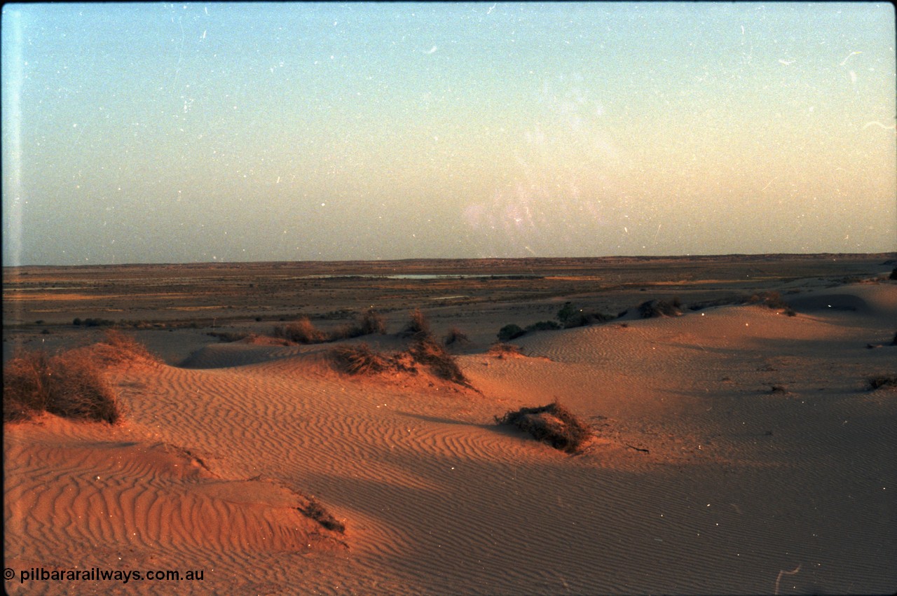 216-23
Moomba, view of surrounding sand hills
