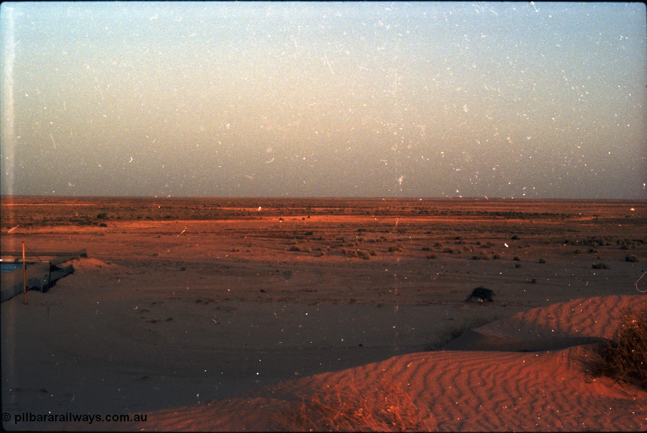 216-25
Moomba, view of surrounding sand hills
