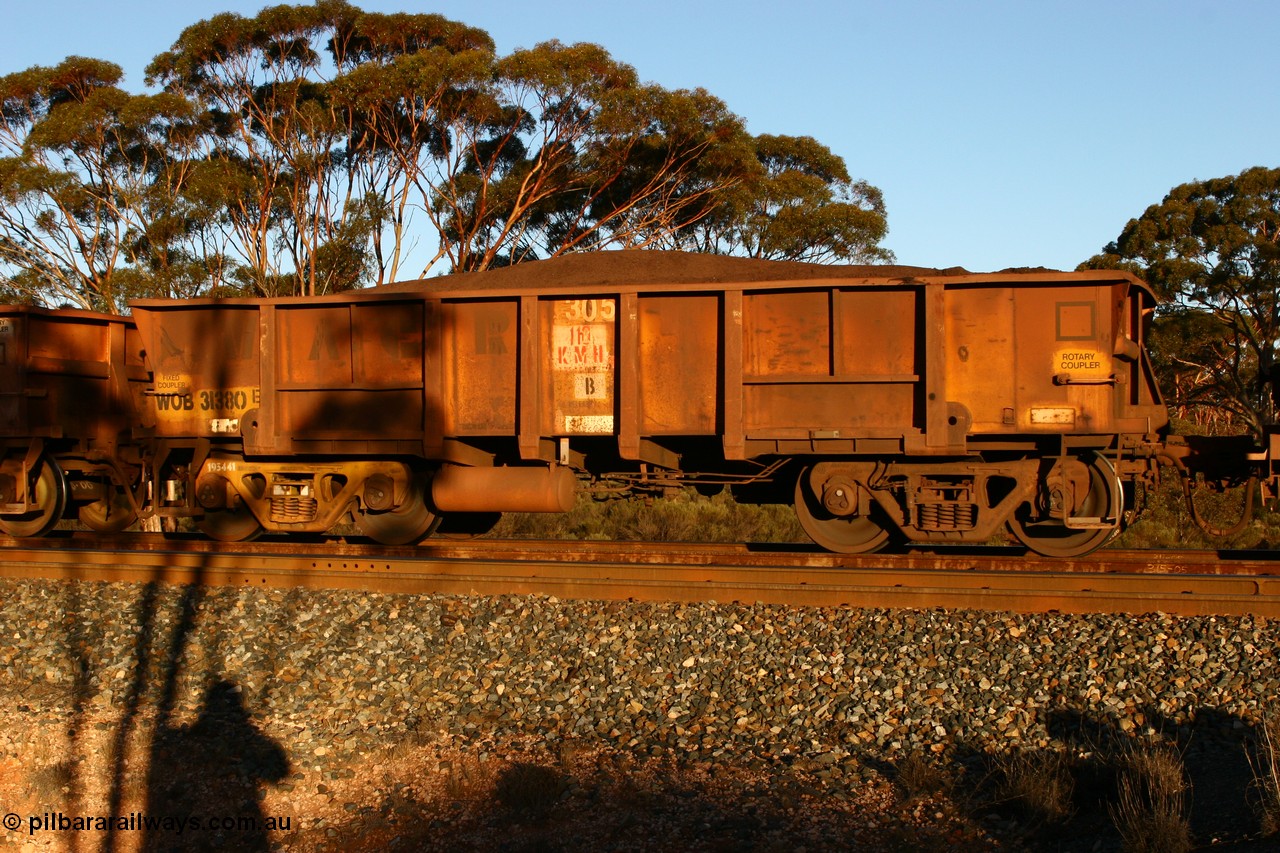 070530 9592
WOB type iron ore waggon WOB 31380 is one of a batch of twenty five built by Comeng WA between 1974 and 1975 and converted from Mt Newman high sided waggons by WAGR Midland Workshops with a capacity of 67 tons with fleet number 305 for Koolyanobbing iron ore operations on a loaded train at Binduli, 30th May 2007.
Keywords: WOB-type;WOB31380;Comeng-WA;Mt-Newman-Mining;