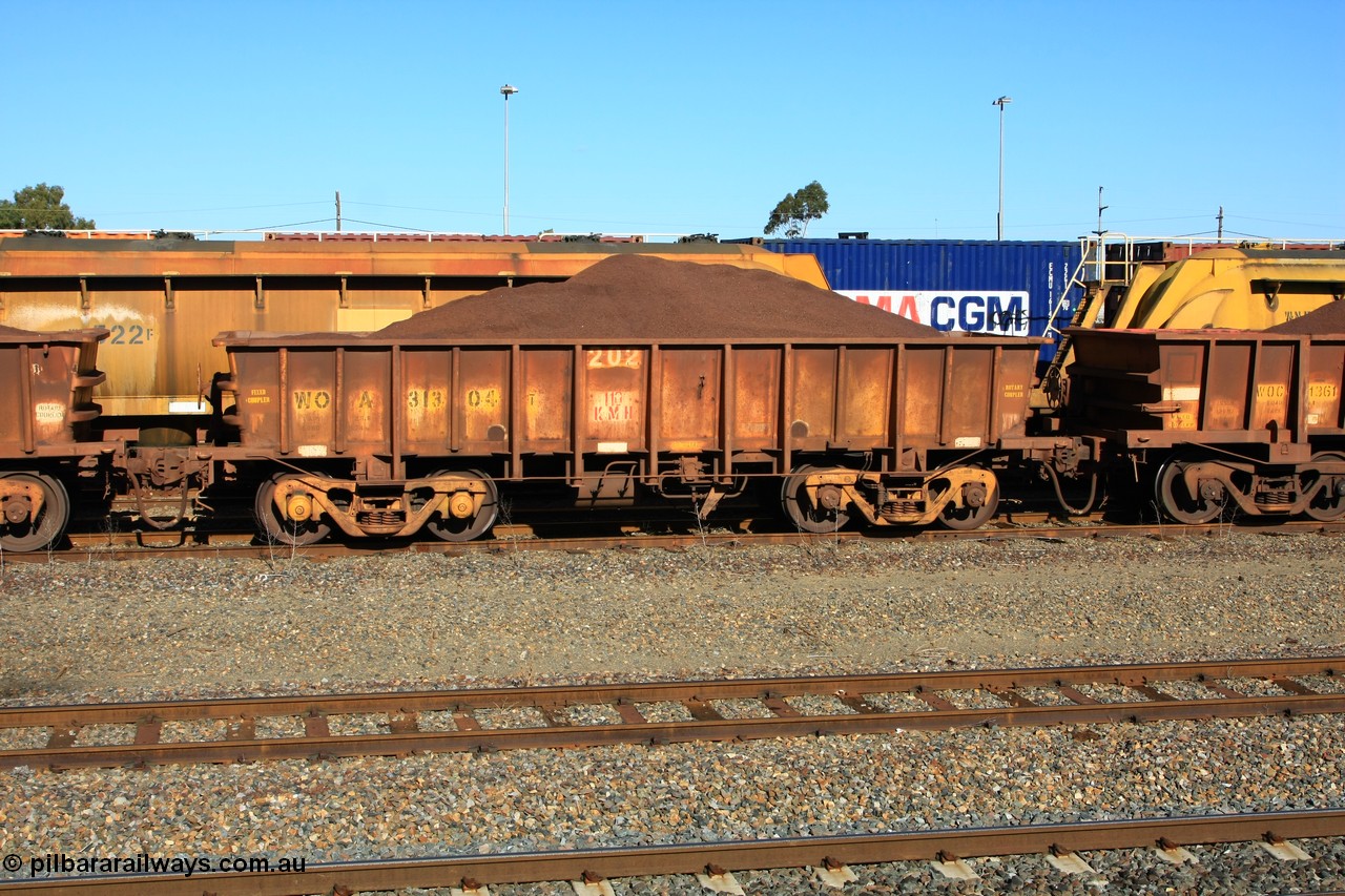 100602 8689
WOA type iron ore waggon WOA 31304 is one of a batch of thirty nine built by WAGR Midland Workshops between 1970 and 1971 with fleet number 202 for Koolyanobbing iron ore operations, with a 75 ton and 1018 ft³ capacity, West Kalgoorlie loaded with fines, 2nd June 2010.
Keywords: WOA-type;WOA31304;WAGR-Midland-WS;