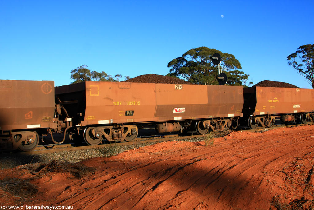 100731 02340
WOE type iron ore waggon WOE 30290 is one of a batch of one hundred and thirty built by Goninan WA between March and August 2001 with serial number 950092-040 and fleet number 632 for Koolyanobbing iron ore operations, on loaded train 6413 at Binduli Triangle, 31st July 2010.
Keywords: WOE-type;WOE30290;Goninan-WA;950092-040;