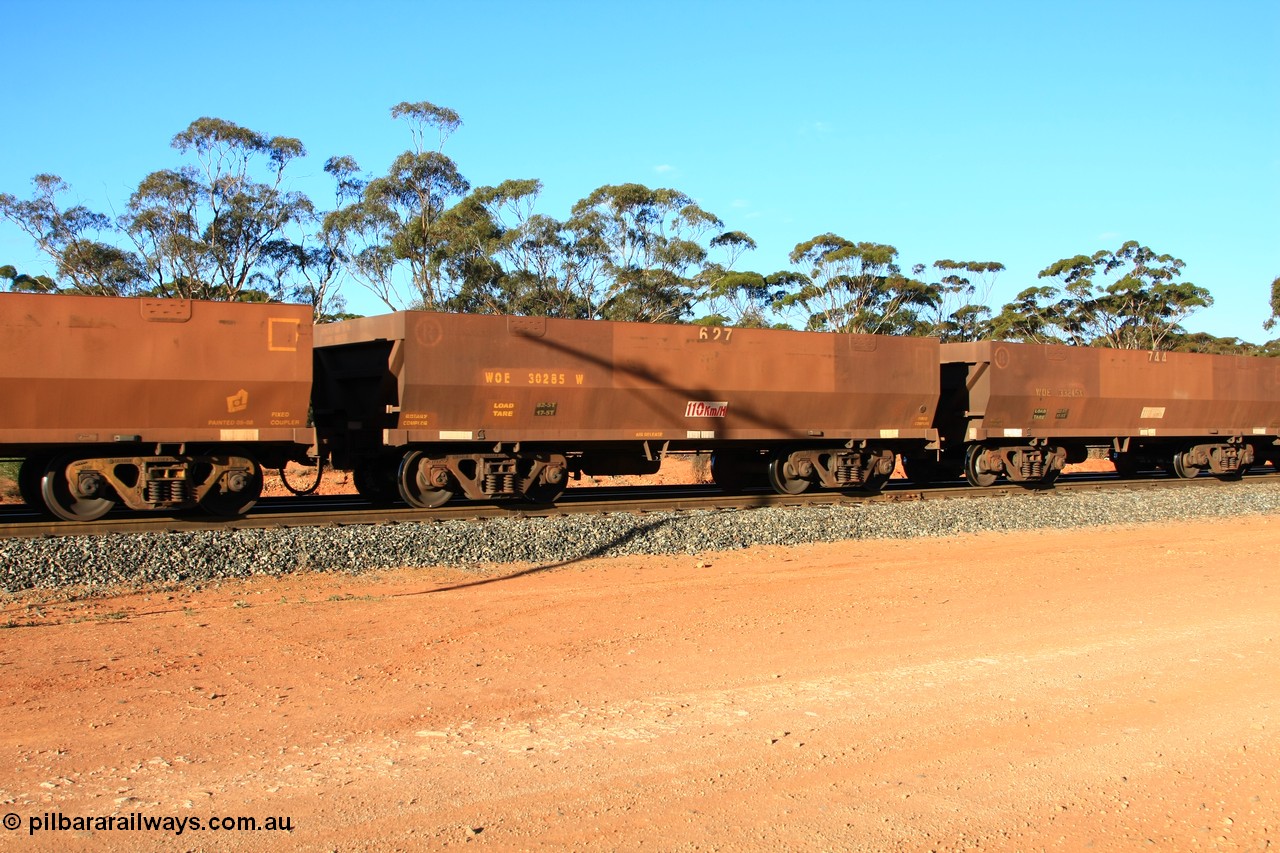100731 03105
WOE type iron ore waggon WOE 30285 is one of a batch of one hundred and thirty built by Goninan WA between March and August 2001 with serial number 950092-035 and fleet number 627 for Koolyanobbing iron ore operations, empty train arriving at Binduli Triangle, 31st July 2010.
Keywords: WOE-type;WOE30285;Goninan-WA;950092-035;