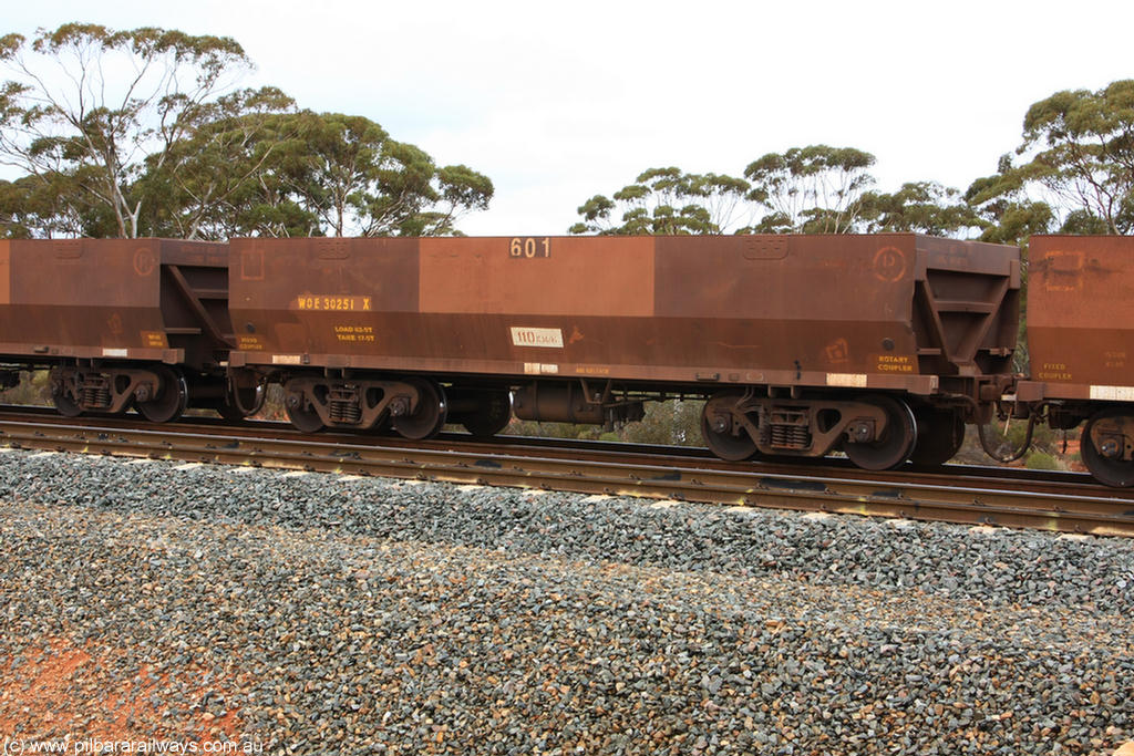 100822 5856
WOE type iron ore waggon WOE 30251 is leader of a batch of one hundred and thirty built by Goninan WA between March and August 2001 with serial number 950092-001 and fleet number 601 for Koolyanobbing iron ore operations, Binduli Triangle 22nd August 2010.
Keywords: WOE-type;WOE30251;Goninan-WA;950092-001;