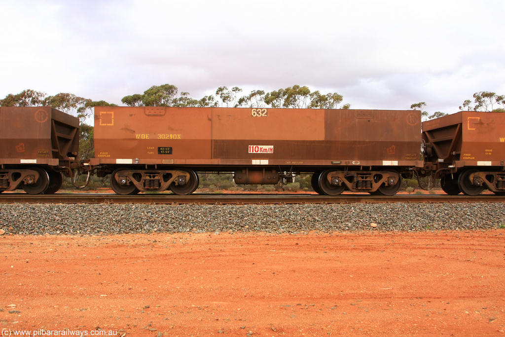 100822 5946
WOE type iron ore waggon WOE 30290 is one of a batch of one hundred and thirty built by Goninan WA between March and August 2001 with serial number 950092-040 and fleet number 632 for Koolyanobbing iron ore operations, Binduli Triangle 22nd August 2010.
Keywords: WOE-type;WOE30290;Goninan-WA;950092-040;