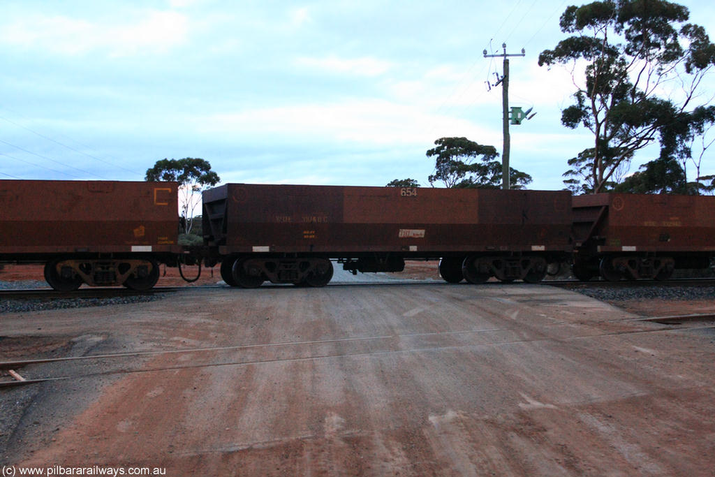 100822 6248
WOE type iron ore waggon WOE 31068 is one of a batch of one hundred and thirty built by Goninan WA between March and August 2001 with serial number 950092-058 and fleet number 654 for Koolyanobbing iron ore operations, on empty train 1416 at Hampton, 22nd August 2010.
Keywords: WOE-type;WOE31068;Goninan-WA;950092-058;
