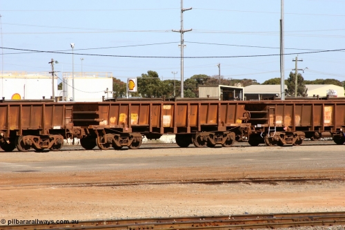 060528 4451
WOC type iron ore waggon WOC 31348 is one of a batch of thirty built by Goninan WA between October 1997 to January 1998 with fleet number 408 for Koolyanobbing iron ore operations with a 75 ton capacity and lettered for KIPL, Koolyanobbing Iron Pty Ltd, seen here red-carded at West Kalgoorlie, May 28, 2006.
Keywords: WOC-type;WOC31348;Goninan-WA;