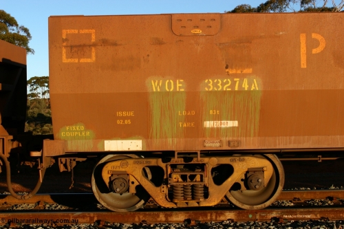 070530 9593
WOE type iron ore waggon WOE 33274 is one of a batch of thirty five built by Goninan WA between January and April 2005 with serial number 950104-014 and fleet number 773 for Koolyanobbing iron ore operations, Binduli May 30, 2007.
Keywords: WOE-type;WOE33274;Goninan-WA;950104-014;