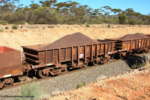 100602 8563
WOD type iron ore waggon WOD 31452 is one of a batch of sixty two built by Goninan WA between April and August 2000 with serial number 950086-024 and fleet number 515 for Koolyanobbing iron ore operations with a 75 ton capacity for Portman Mining to cart their Koolyanobbing iron ore to Esperance, with PORTMAN painted out, seen here west of Binduli, June 2, 2010.
Keywords: WOD-type;WOD31452;Goninan-WA;950086-024;