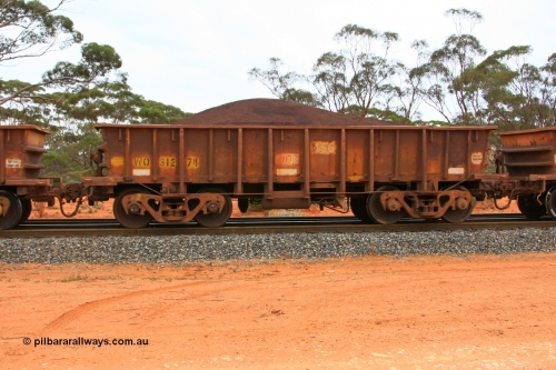 100605 9376
WO type iron ore waggon WO 31274 is one of a batch of eighty six built by WAGR Midland Workshops between 1967 and March 1968 with fleet number 156 for Koolyanobbing iron ore operations, with a 75 ton and 1018 ft³ capacity, Binduli Triangle, loaded with fines, June 5, 2010.
Keywords: WO-type;WO31274;WAGR-Midland-WS;