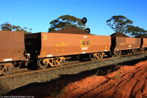 100731 02274
WOE type iron ore waggon WOE 33575 is one of a batch of one hundred and twenty eight built by United Group Rail WA between August 2008 and March 2009 with serial number 950211-115 and fleet number 9061 for Koolyanobbing iron ore operations, on loaded train 6413 at Binduli Triangle, July 31, 2010.
Keywords: WOE-type;WOE33575;United-Group-Rail-WA;950211-115;