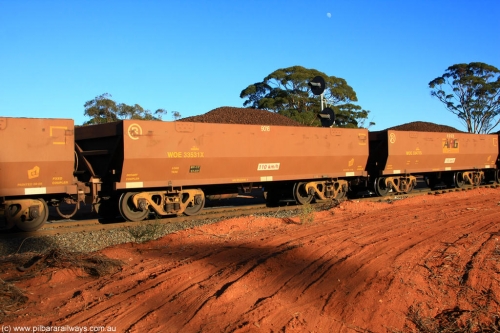 100731 02288
WOE type iron ore waggon WOE 33531 is one of a batch of one hundred and twenty eight built by United Group Rail WA between August 2008 and March 2009 with serial number 950211-071 and fleet number 9016 for Koolyanobbing iron ore operations, on loaded train 6413 at Binduli Triangle, July 31, 2010.
Keywords: WOE-type;WOE33531;United-Group-Rail-WA;950211-071;