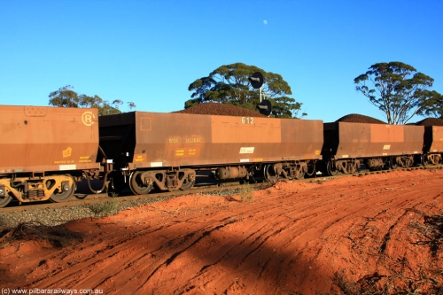 100731 02370
WOE type iron ore waggon WOE 30268 is one of a batch of one hundred and thirty built by Goninan WA between March and August 2001 with serial number 950092-018 and fleet number 612 for Koolyanobbing iron ore operations, on loaded train 6413 at Binduli Triangle, July 31, 2010.
Keywords: WOE-type;WOE30268;Goninan-WA;950092-018;