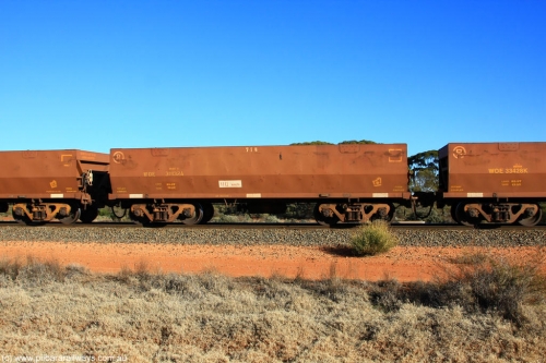 100731 02493
WOE type iron ore waggon WOE 31132 is one of a batch of one hundred and thirty built by Goninan WA between March and August 2001 with serial number 950092-122 and fleet number 714 for Koolyanobbing iron ore operations, on empty train 6418 at Binduli Triangle, July 31, 2010.
Keywords: WOE-type;WOE31132;Goninan-WA;950092-122;