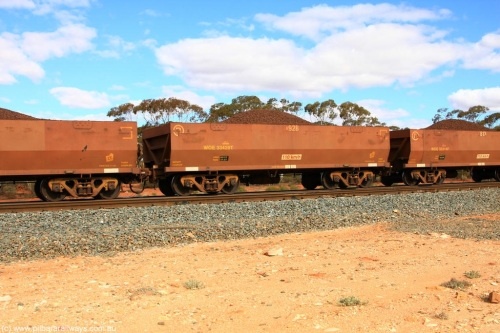 100731 02833
WOE type iron ore waggon WOE 33429 is one of a batch of one hundred and forty one built by United Group Rail WA between November 2005 and April 2006 with serial number 950142-134 and fleet number 8928 for Koolyanobbing iron ore operations, on loaded train 7415 at Binduli Triangle, July 31, 2010.
Keywords: WOE-type;WOE33429;United-Group-Rail-WA;950142-134;