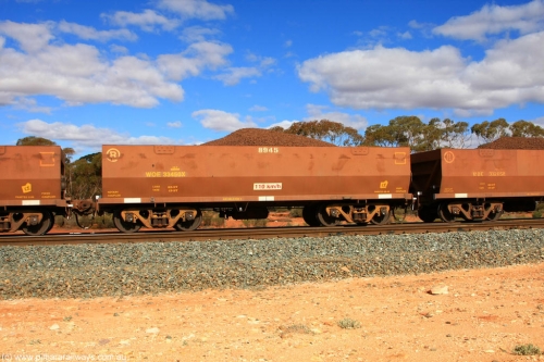 100731 02856
WOE type iron ore waggon WOE 33450 is one of a batch of seventeen built by United Group Rail WA between July and August 2008 with serial number 950209-014 and fleet number 8945 for Koolyanobbing iron ore operations, on loaded train 7415 at Binduli Triangle, July 31, 2010.
Keywords: WOE-type;WOE33450;United-Group-Rail-WA;950209-014;