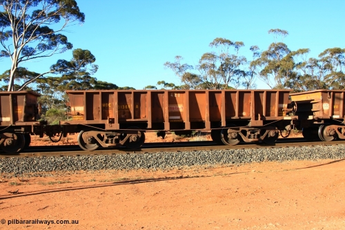 100731 03067
WOC type iron ore waggon WOC 31361 is one of a batch of thirty built by Goninan WA between October 1997 to January 1998 with fleet number 421 and build date of 12/1997, for Koolyanobbing iron ore operations with a 75 ton capacity and lettered for KIPL, Koolyanobbing Iron Pty Ltd with the I and P painted out, empty train arriving at Binduli Triangle, 31st July 2010.
Keywords: WOC-type;WOC31361;Goninan-WA;