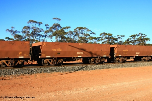 100731 03085
WOE type iron ore waggon WOE 33363 is one of a batch of one hundred and forty one built by United Goninan WA between November 2005 and April 2006 with serial number 950142-068 and fleet number 862 for Koolyanobbing iron ore operations, empty train arriving at Binduli Triangle, 31st July 2010.
Keywords: WOE-type;WOE33363;United-Goninan-WA;950142-068;