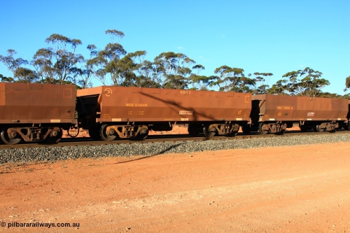 100731 03104
WOE type iron ore waggon WOE 33484 is one of a batch of one hundred and twenty eight built by United Group Rail WA between August 2008 and March 2009 with serial number 950211-??? and fleet number 8977 for Koolyanobbing iron ore operations, empty train arriving at Binduli Triangle, July 31, 2010.
Keywords: WOE-type;WOE33484;United-Group-Rail-WA;