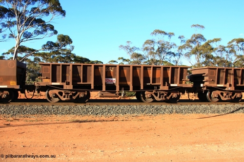 100731 03121
WOD type iron ore waggon WOD 31489 is one of a batch of sixty two built by Goninan WA between April and August 2000 with serial number 950086-061 and fleet number 552 for Koolyanobbing iron ore operations with a 75 ton capacity build date 07/2000, for Portman Mining to cart their Koolyanobbing iron ore to Esperance, PORTMAN has been painted out, empty train arriving at Binduli Triangle, July 31, 2010.
Keywords: WOD-type;WOD31489;Goninan-WA;950086-061;