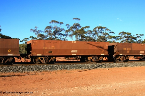 100731 03127
WOE type iron ore waggon WOE 31067 is one of a batch of one hundred and thirty built by Goninan WA between March and August 2001 with serial number 950092-057 and fleet number 653 for Koolyanobbing iron ore operations, empty train arriving at Binduli Triangle, 31st July 2010.
Keywords: WOE-type;WOE31067;Goninan-WA;950092-057;