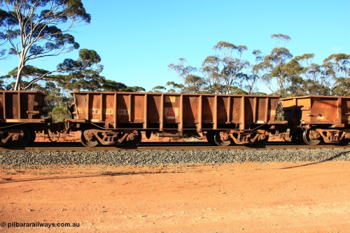 100731 03140
WO type iron ore waggon WO 31284 is one of a batch of eighty six built by WAGR Midland Workshops between 1967 and March 1968 with fleet number 164 for Koolyanobbing iron ore operations, with a 75 ton and 1018 ft³ capacity, empty train arriving at Binduli Triangle, July 31, 2010. This unit was converted to WOC for coal in 1986 till 1994 when it was re-classed back to WO.
Keywords: WO-type;WO31284;WAGR-Midland-WS;