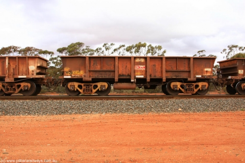 100822 5953
WOB type iron ore waggon WOB 31381 is one of a batch of twenty five built by Comeng WA between 1974 and 1975 and converted from Mt Newman high sided waggons by WAGR Midland Workshops with a capacity of 67 tons with fleet number 306 for Koolyanobbing iron ore operations, Binduli Triangle August 22, 2010.
Keywords: WOB-type;WOB31381;Comeng-WA;Mt-Newman-Mining;