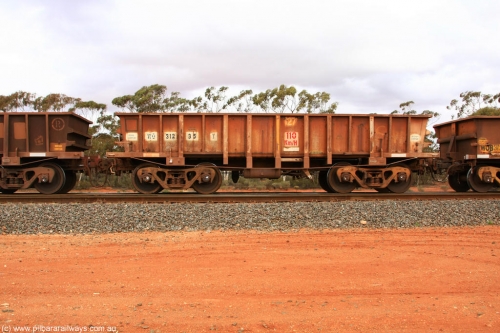 100822 5954
WO type iron ore waggon WO 31235 is one of a batch of sixty two built by Goninan WA between April and August 2000 with serial number 950086-005 and fleet number 127 for Koolyanobbing iron ore operations, and is a Goninan built replacement WO type waggon that replaces the original WAGR built WO type waggon with the newer style WOD type and has square features opposed to the curved ones as on the original WO class, Binduli Triangle August 22, 2010.
Keywords: WO-type;WO31235;Goninan-WA;950086-005;