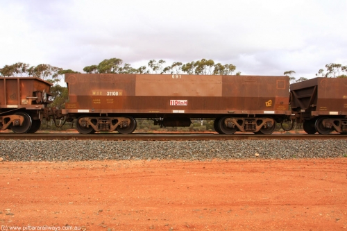100822 5966
WOE type iron ore waggon WOE 31108 is one of a batch of one hundred and thirty built by Goninan WA between March and August 2001 with serial number 950092-098 and fleet number 691 for Koolyanobbing iron ore operations, Binduli Triangle August 22, 2010.
Keywords: WOE-type;WOE31108;Goninan-WA;950092-098;