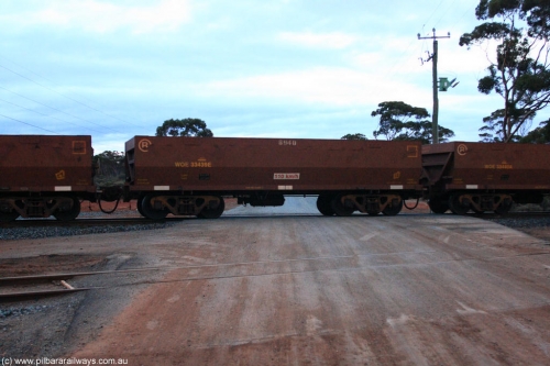 100822 6209
WOE type iron ore waggon WOE 33439 is one of a batch of seventeen built by United Group Rail WA between July and August 2008 with serial number 950209-003 and fleet number 8940 for Koolyanobbing iron ore operations, on empty train 1416 at Hampton, August 22, 2010.
Keywords: WOE-type;WOE33439;United-Group-Rail-WA;950209-003;