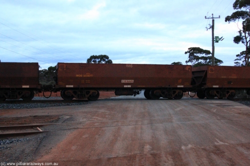 100822 6290
WOE type iron ore waggon WOE 33387 is one of a batch of one hundred and forty one built by United Group Rail WA between November 2005 and April 2006 with serial number 950142-092 and fleet number 886 for Koolyanobbing iron ore operations, on empty train 1416 at Hampton, August 22, 2010.
Keywords: WOE-type;WOE33387;United-Group-Rail-WA;950142-092;