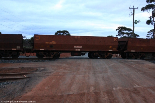 100822 6315
WOE type iron ore waggon WOE 33493 is one of a batch of one hundred and twenty eight built by United Group Rail WA between August 2008 and March 2009 with serial number 950211-033 and fleet number 8992 for Koolyanobbing iron ore operations, on empty train 1416 at Hampton, August 22, 2010.
Keywords: WOE-type;WOE33493;United-Group-Rail-WA;950211-033;