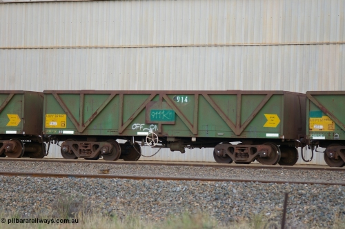 PD 12842
West Kalgoorlie, AOPY 32387 with fleet number 914, one of seventy ex ANR coal waggons rebuilt from AOKF type by Bluebird Engineering SA in service with ARG on Koolyanobbing iron ore trains. They used to be three metres longer and originally built by Metropolitan Cammell Britain as GB type in 1952-55, seen here in a rake with sister waggons.
Keywords: Peter-D-Image;AOPY-type;AOPY32387;Bluebird-Engineering-SA;Metropolitan-Cammell-Britain;GB-type;